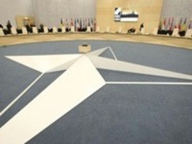 Knauf - NATO samita preses centrā